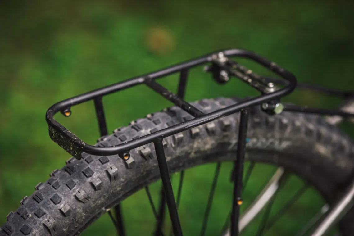 Les meilleurs porte-bagages vélo : comparatif 2026
