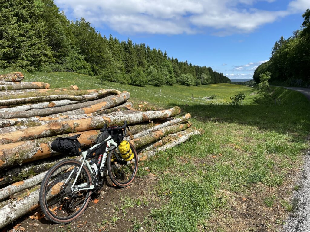 Grande Traversée du Jura à vélo (GTJ) en 3 jours : récit et étapes