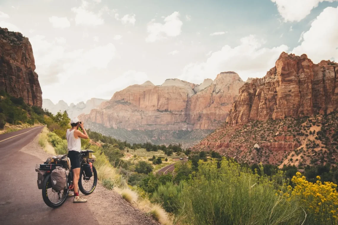 Deux ans à vélo — de Martijn Doolaard