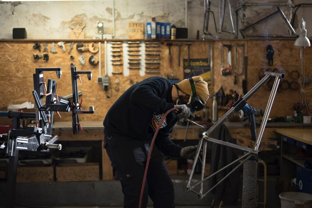 Les artisans cadreurs vélo en France