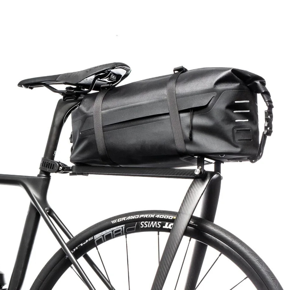 Carbon rack + AP20 Trunk Top Bag Tailfin