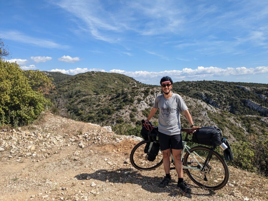 Tour du Luberon à vélo - Itinéraire, étapes et récit