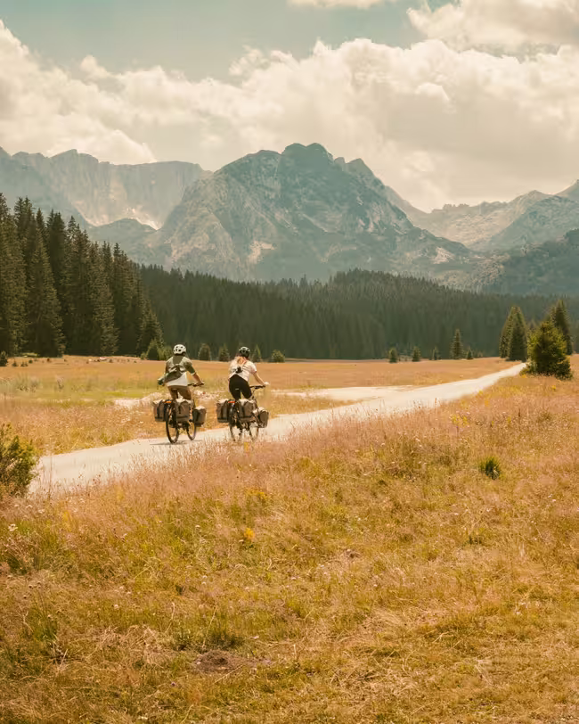 Les meilleurs vélos de voyage Decathlon (2026)