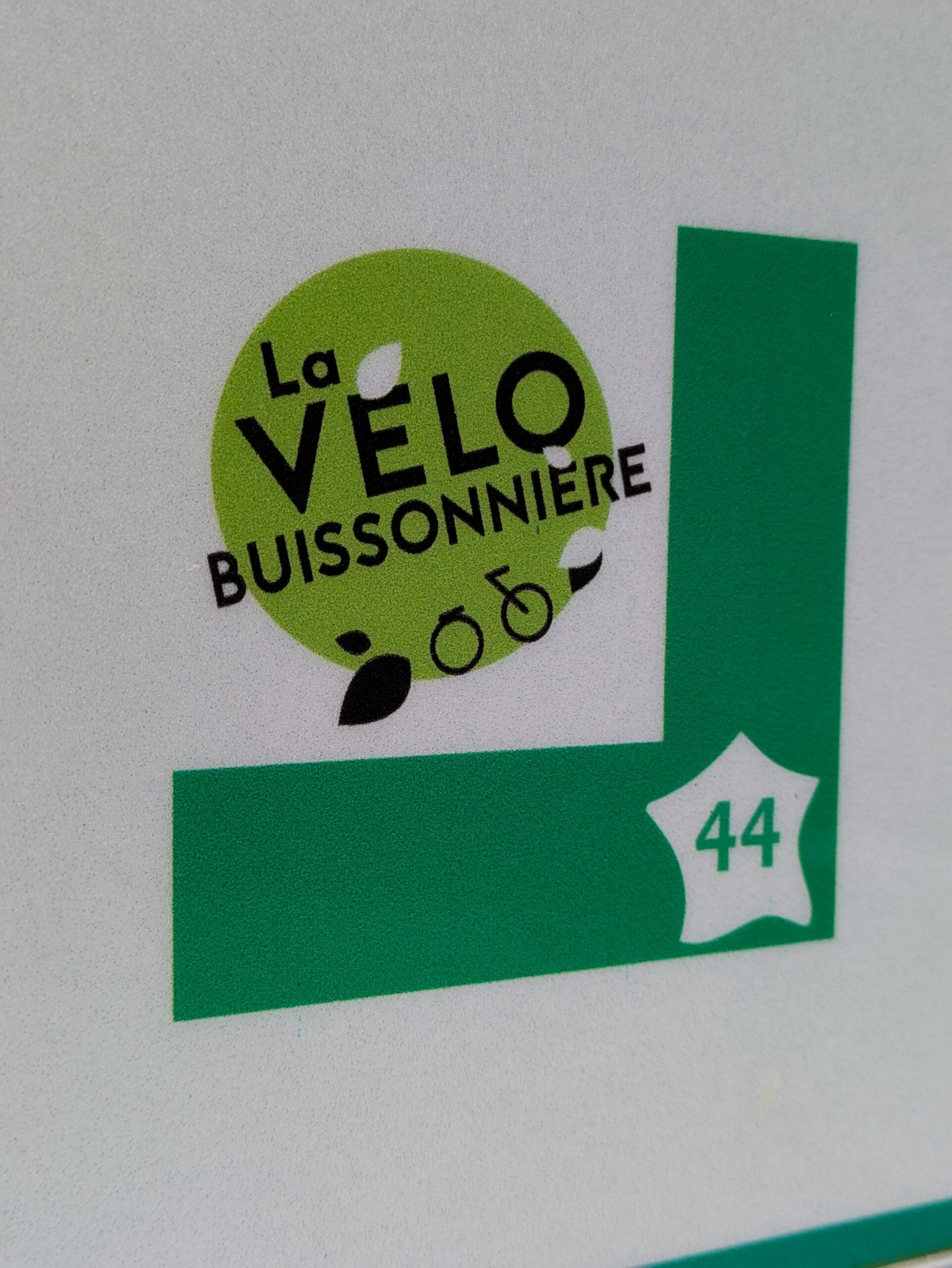 La Vélobuissonnière V44 — itinéraire vélo de 240km entre Saumur et Alençon