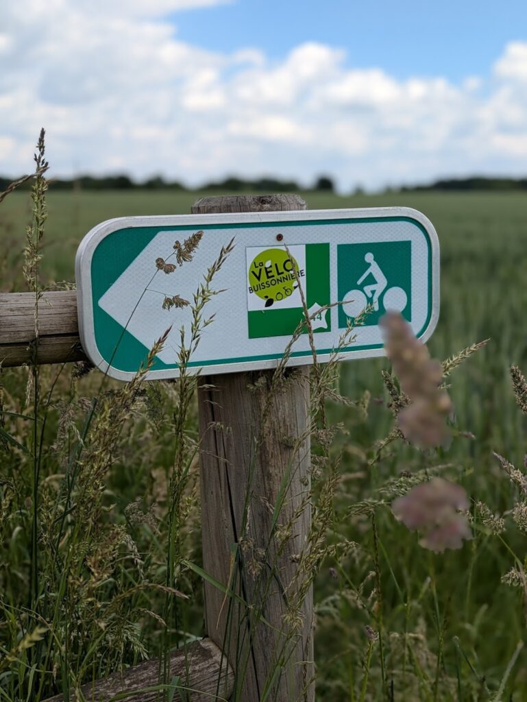 La Vélobuissonnière V44 — itinéraire vélo de 240km entre Saumur et Alençon