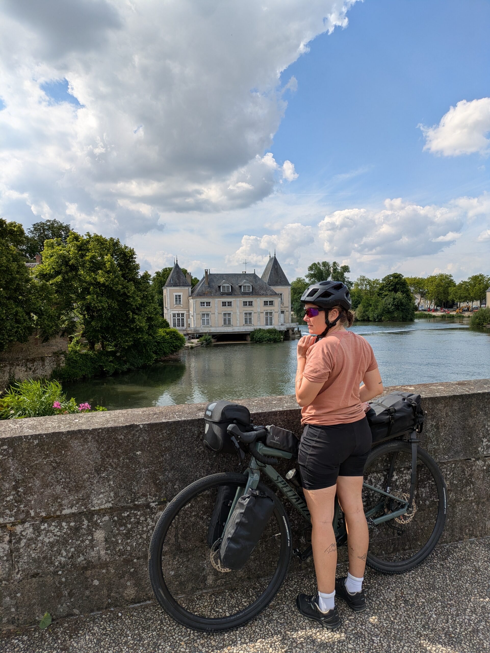 La Vélobuissonnière V44 — itinéraire vélo de 240km entre Saumur et Alençon