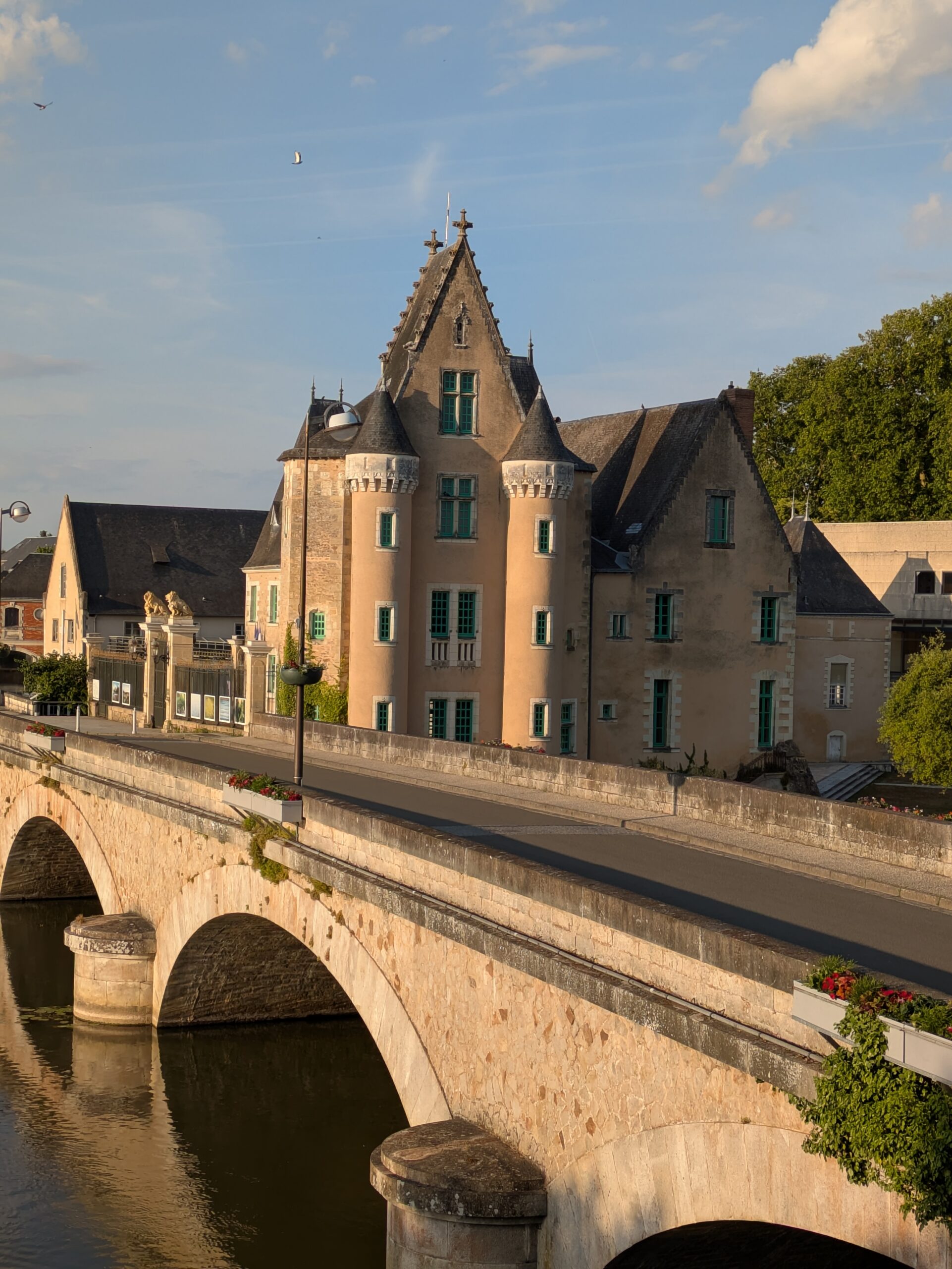La Vélobuissonnière V44 — itinéraire vélo de 240km entre Saumur et Alençon