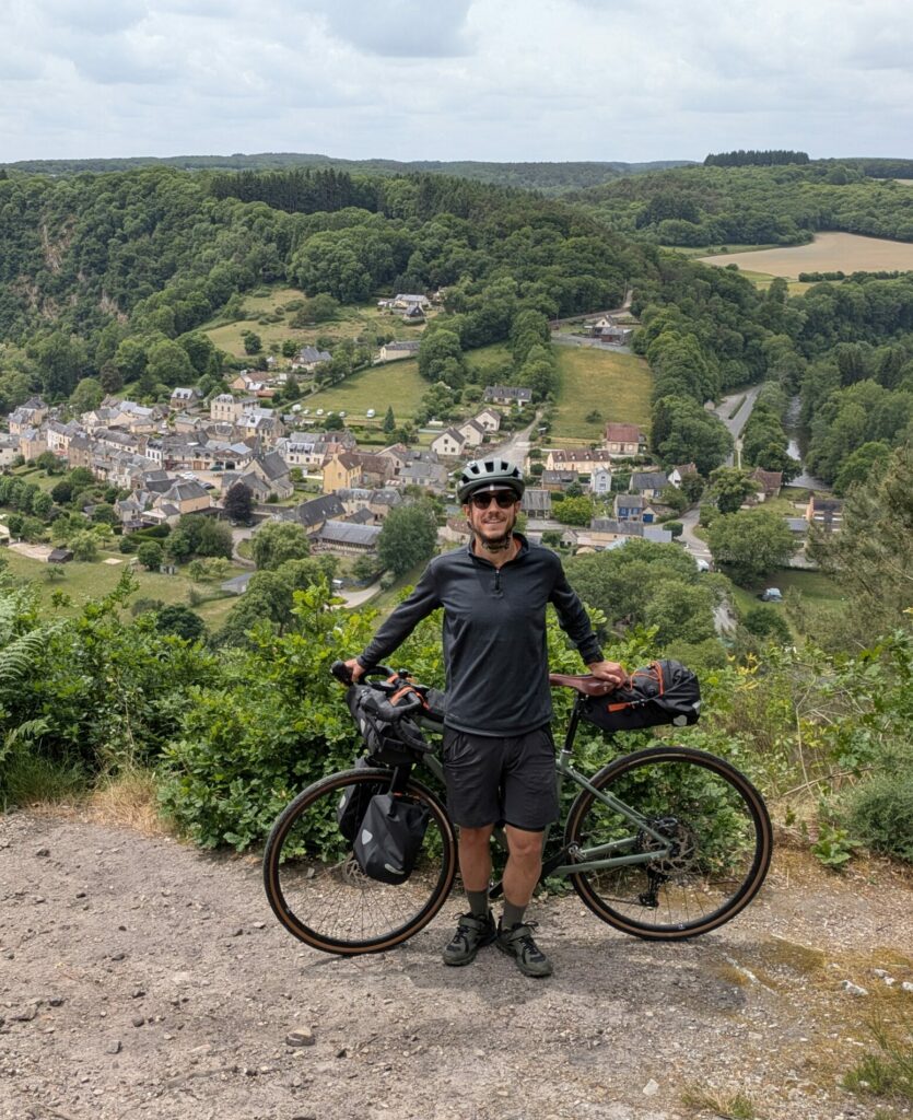 La Vélobuissonnière V44 — itinéraire vélo de 240km entre Saumur et Alençon
