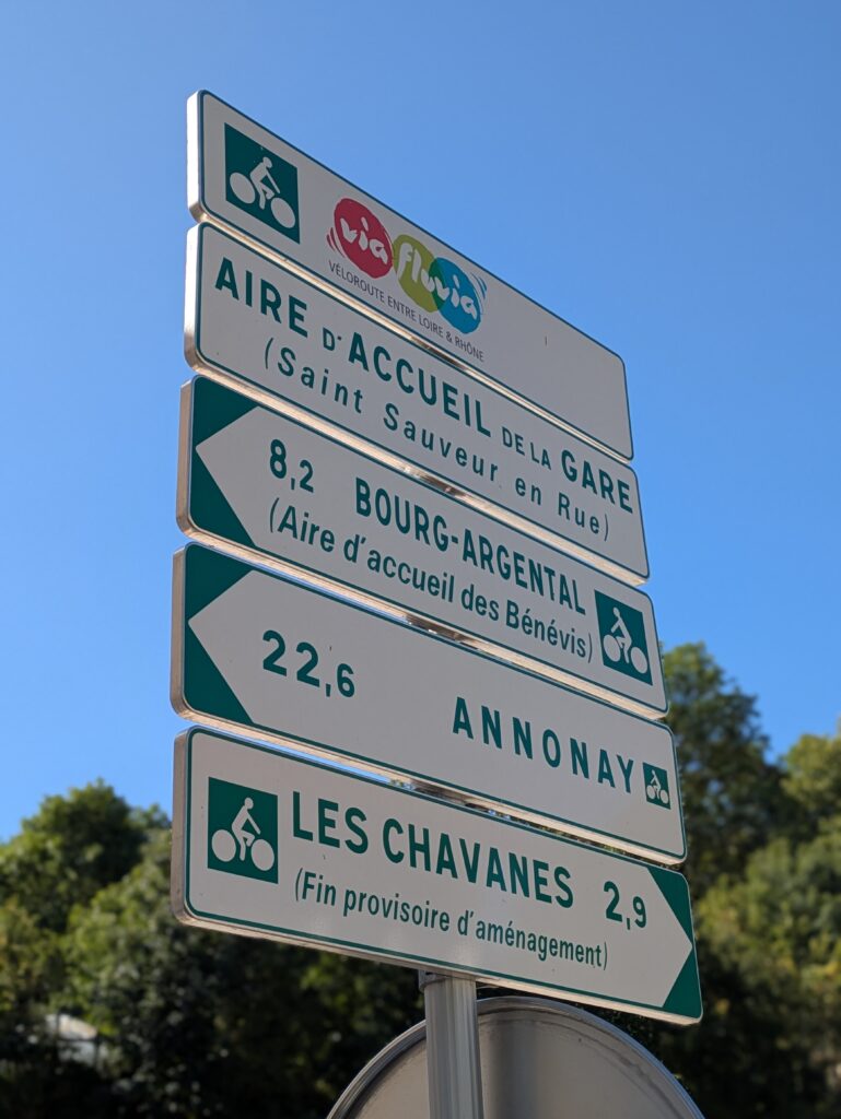 En combien de jours faire la Via Fluvia ? — La Via Fluvia à vélo : 2 jours du Puy-en-Velay à Saint-Vallier (photo 2)