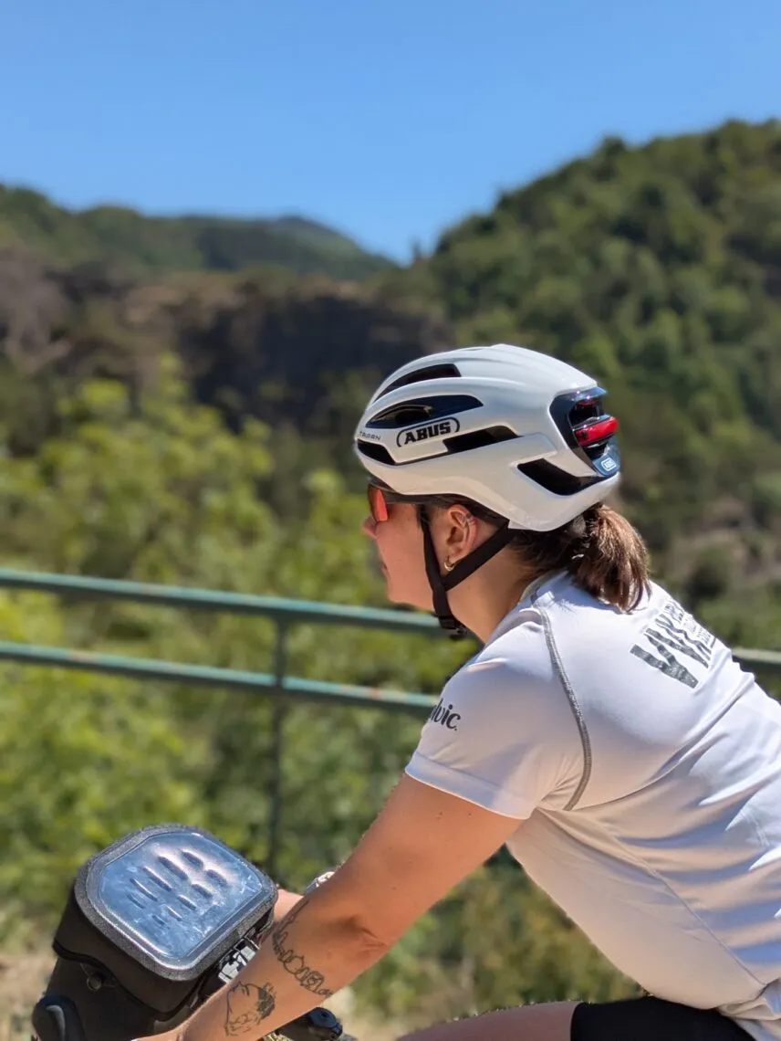 Construction et sécurité — Casque Abus Taipan LED — Test et avis (2026)