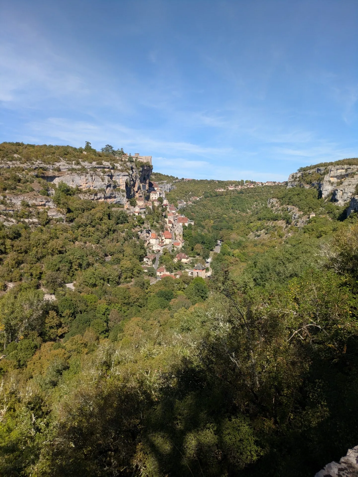 Canyon de l'Alzou vu depuis le causse